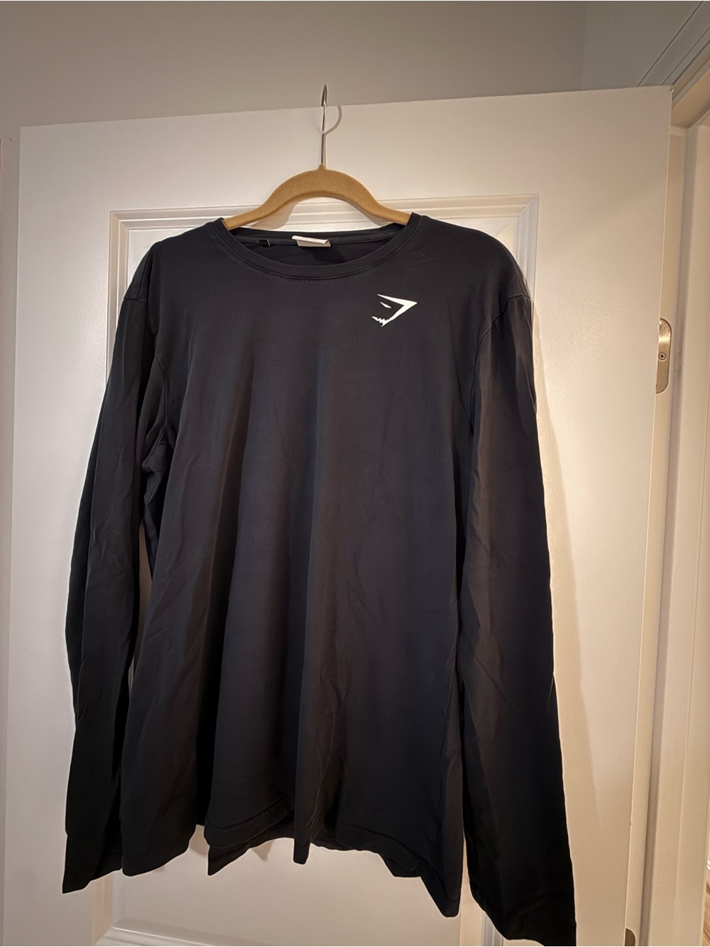 Gymshark Men's Black Long-Sleeve Crew with Logo
